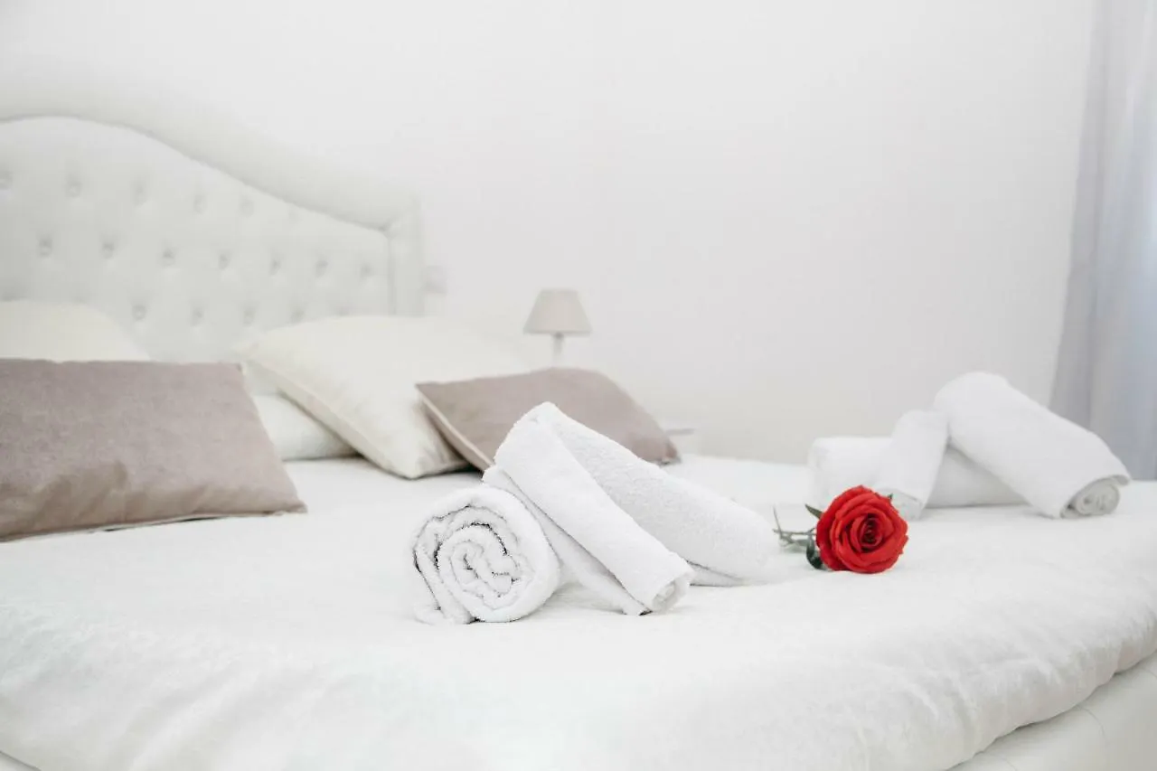 ** Nocleg ze śniadaniem Casa Marzia B&B Alghero Włochy